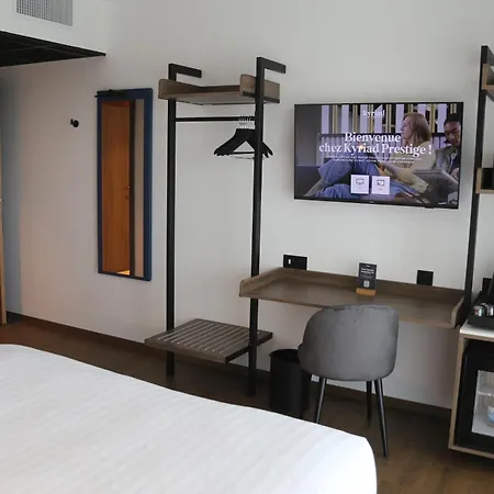 Kyriad Prestige - Les Terrasses 4*